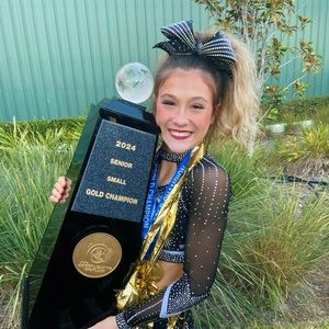 Meet your Posher, Jenna kate